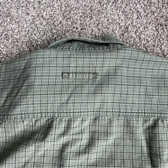 Woolrich Men’s Flannel Button Up Green & Black Plaid Shirt, Size Large - Picture 9 of 9